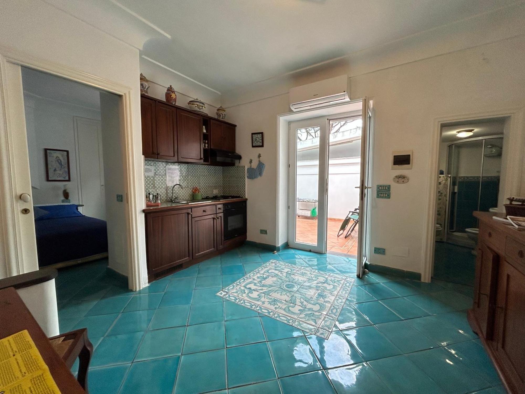 Augustus Park Capri Center Apartment ภายนอก รูปภาพ